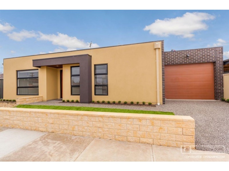 69 Hughes Street, Bell Park VIC 3215