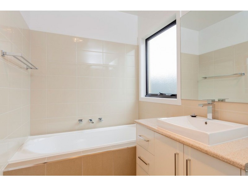 69 Hughes Street, Bell Park VIC 3215