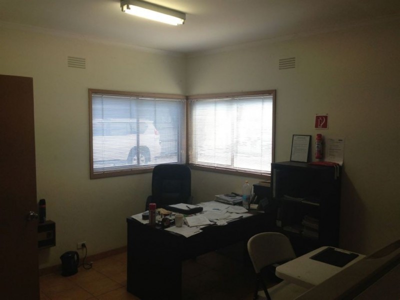 68 Roseneath Street, North Geelong VIC 3215