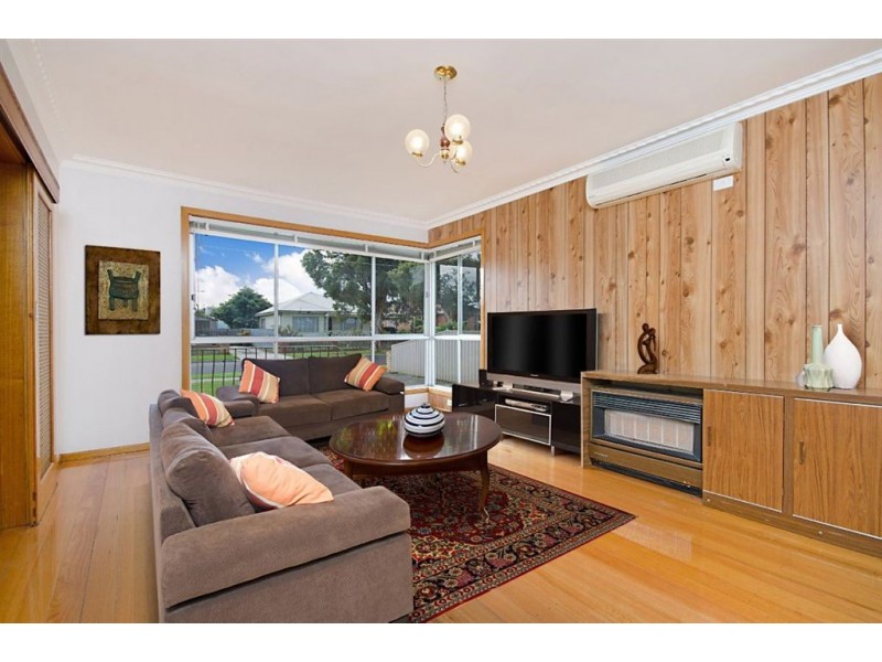 30 Maple Crescent, Bell Park VIC 3215