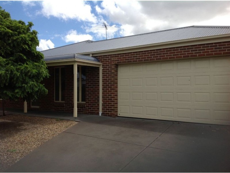 1/48 Vines road, Hamlyn Heights VIC 3215