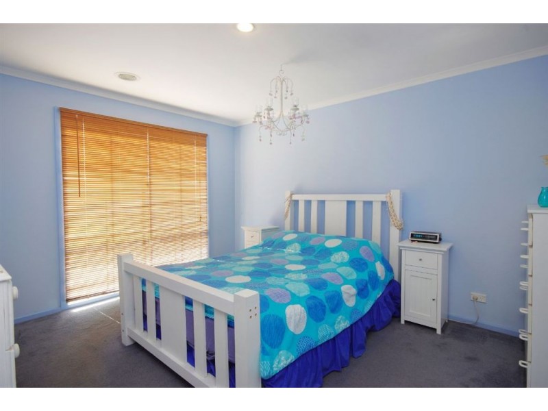 5 McCubbin Court, Corio VIC 3214