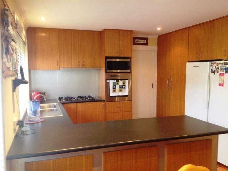 95 Ernest Street, Bell Post Hill VIC 3215