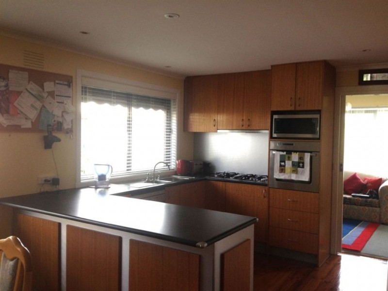 95 Ernest Street, Bell Post Hill VIC 3215