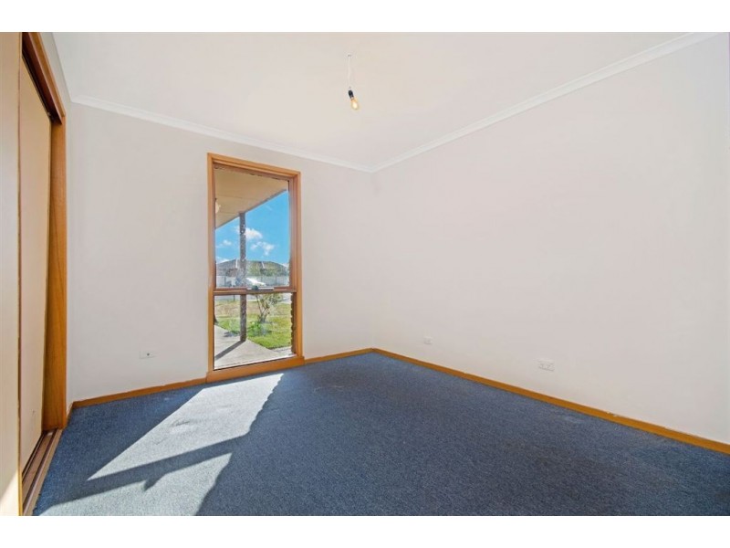 8 Creswick Court, Corio VIC 3214