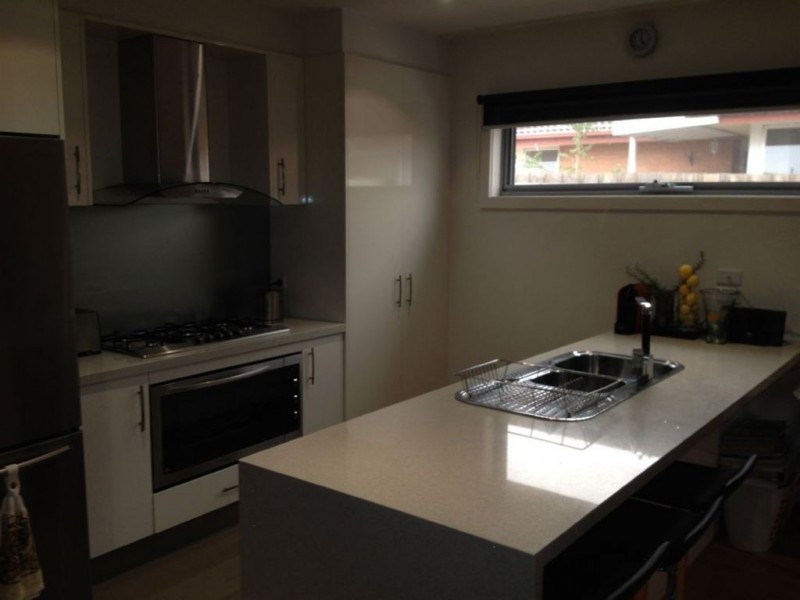 1/92 Darriwill Street, Bell Post Hill VIC 3215