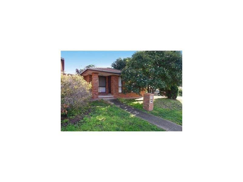 1/10 Chatham Close, Bell Post Hill VIC 3215