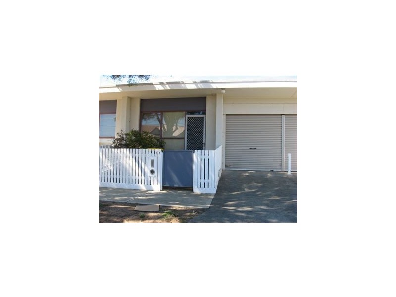 11 Coxon Parade, North Geelong VIC 3215