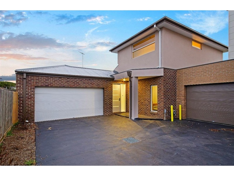 4/22 Myrtle Grove, North Shore VIC 3214