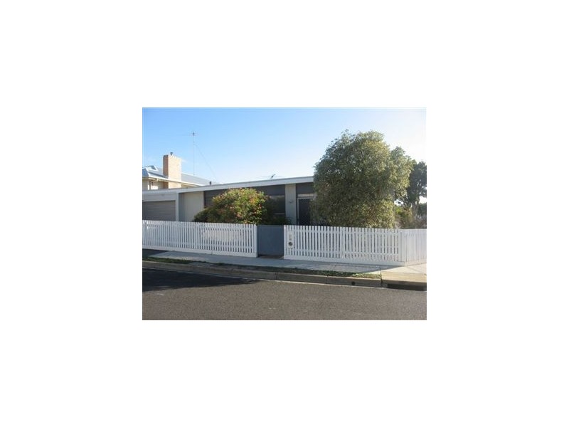 3 Coxon Parade, North Geelong VIC 3215