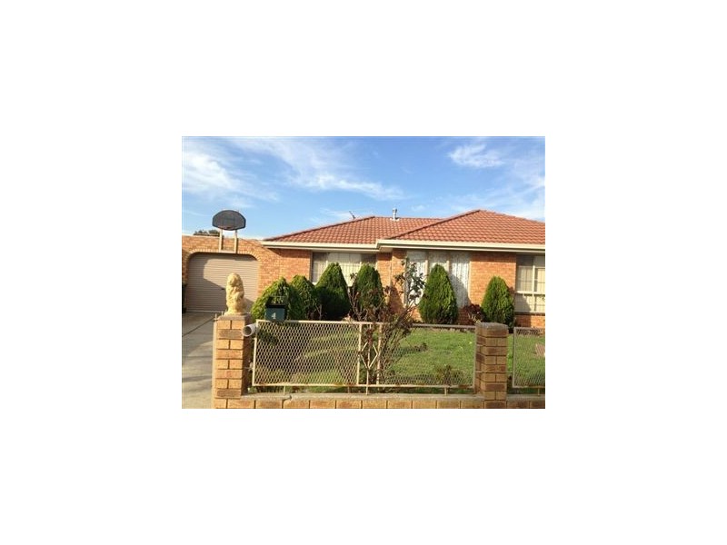 4 Fieldman Court, Corio VIC 3214