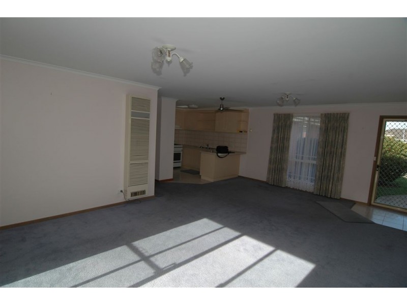 3/36 Mulquiney Crescent, Highton VIC 3216