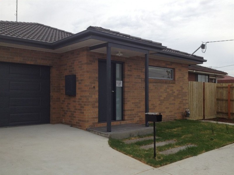 2/138 Separation Street, Bell Park VIC 3215