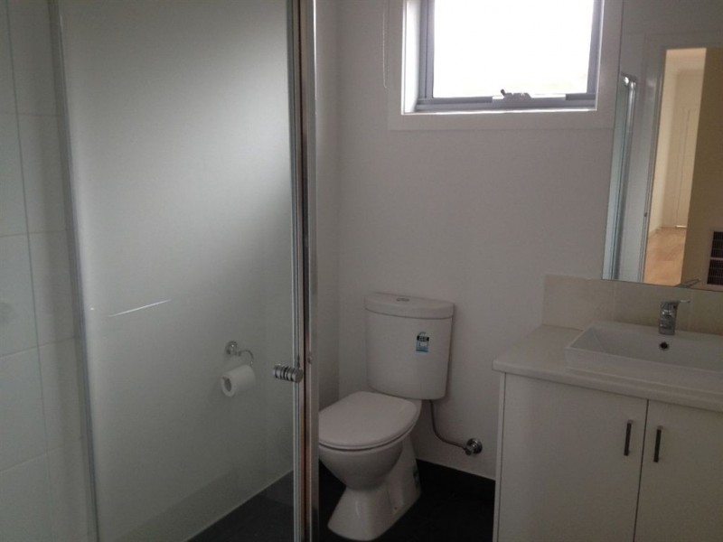 2/138 Separation Street, Bell Park VIC 3215