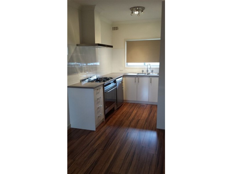 9 Warren Street, East Geelong VIC 3219