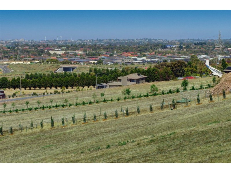 20 Neretva Place, Lovely Banks VIC 3221