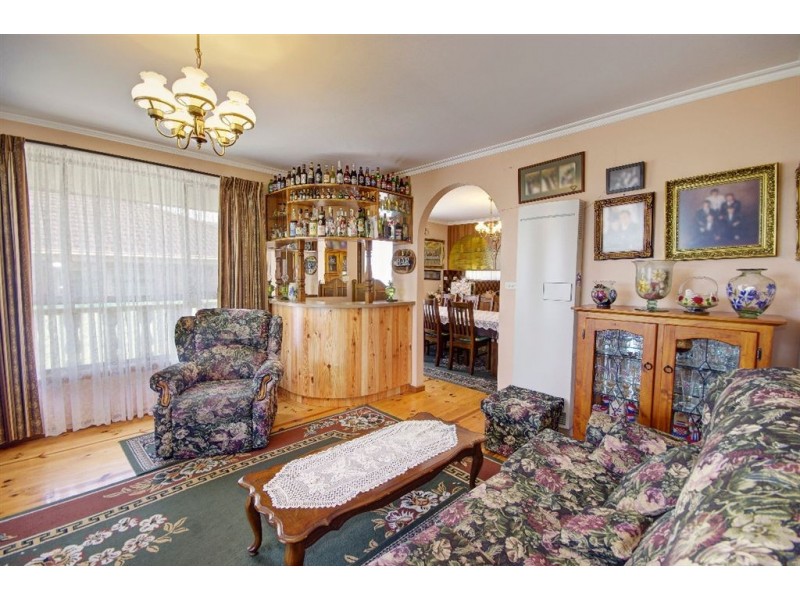 9 Hedgeley Road, Bell Park VIC 3215