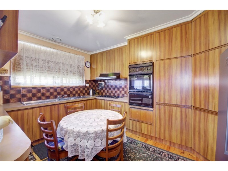 9 Hedgeley Road, Bell Park VIC 3215