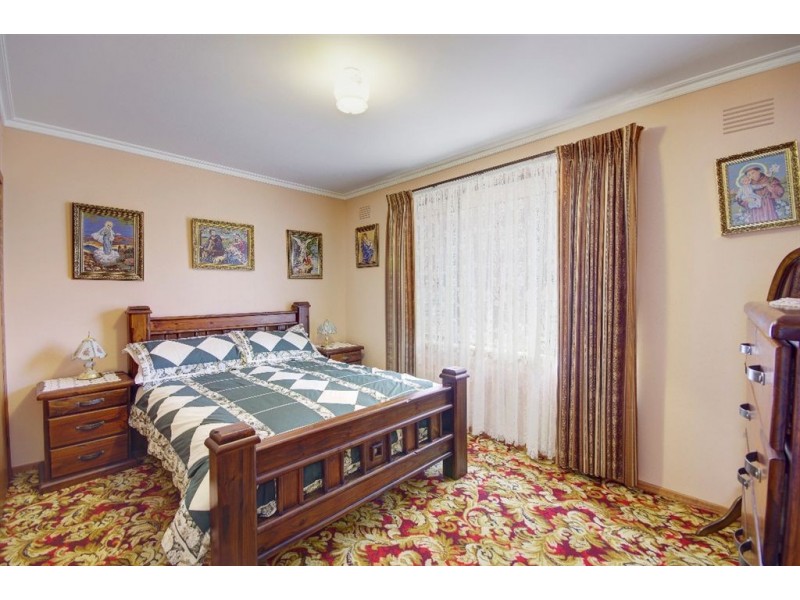 9 Hedgeley Road, Bell Park VIC 3215