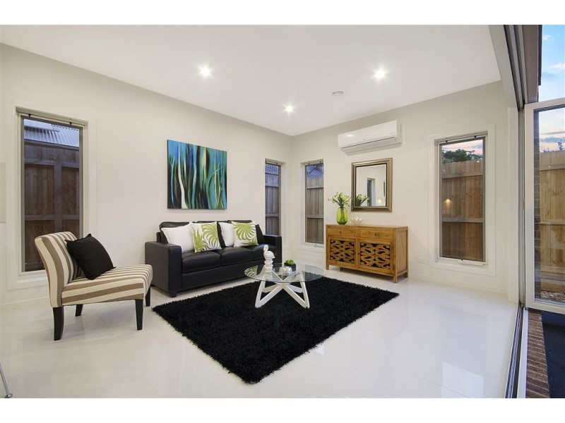 4/22 Myrtle Grove, North Shore VIC 3214