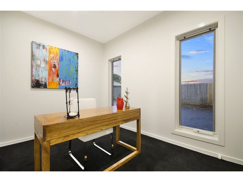 4/22 Myrtle Grove, North Shore VIC 3214