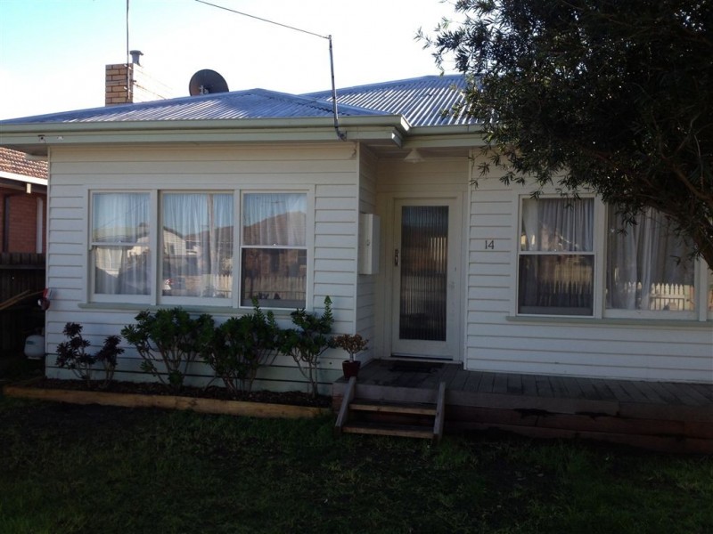 1/14 Waiora Avenue, Hamlyn Heights VIC 3215