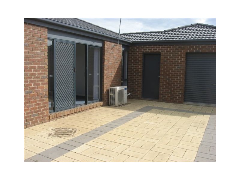 48 Streeton Close, Corio VIC 3214
