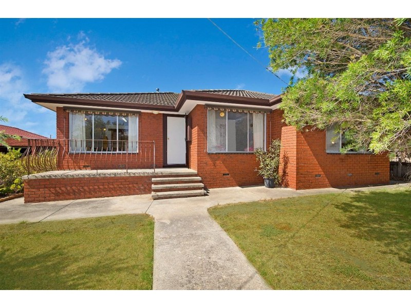 9 Dalmont Crescent, Norlane VIC 3214