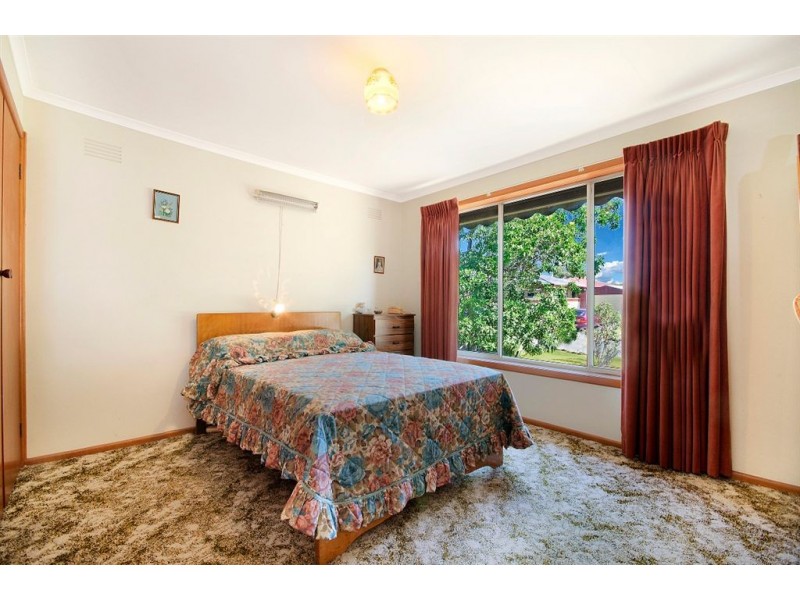 9 Dalmont Crescent, Norlane VIC 3214