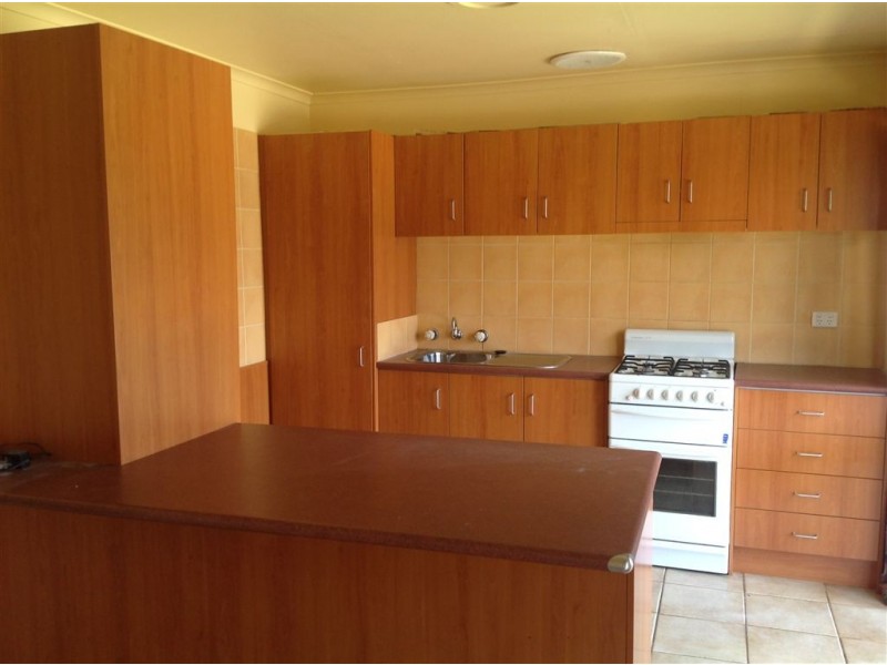 15 English Court, Corio VIC 3214