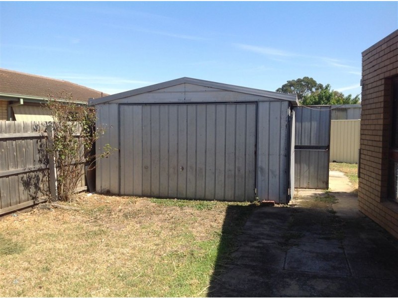 15 English Court, Corio VIC 3214