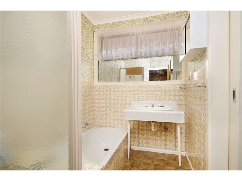 136 Rollins Road, Bell Post Hill VIC 3215