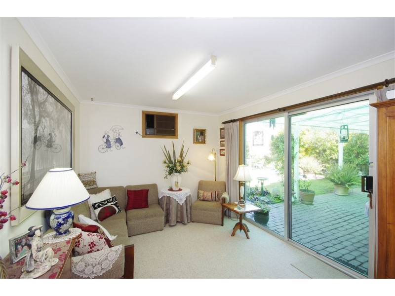 1 Kansas Avenue, Bell Post Hill VIC 3215