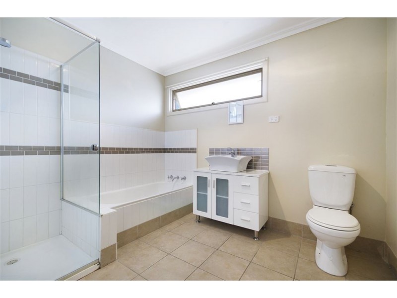 16 Harding Street, Corio VIC 3214