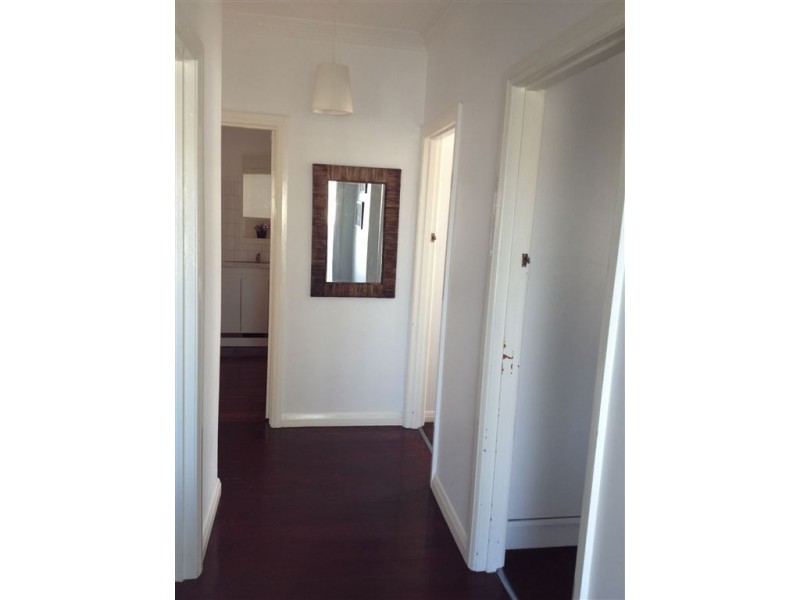 1/14 Waiora Avenue, Hamlyn Heights VIC 3215