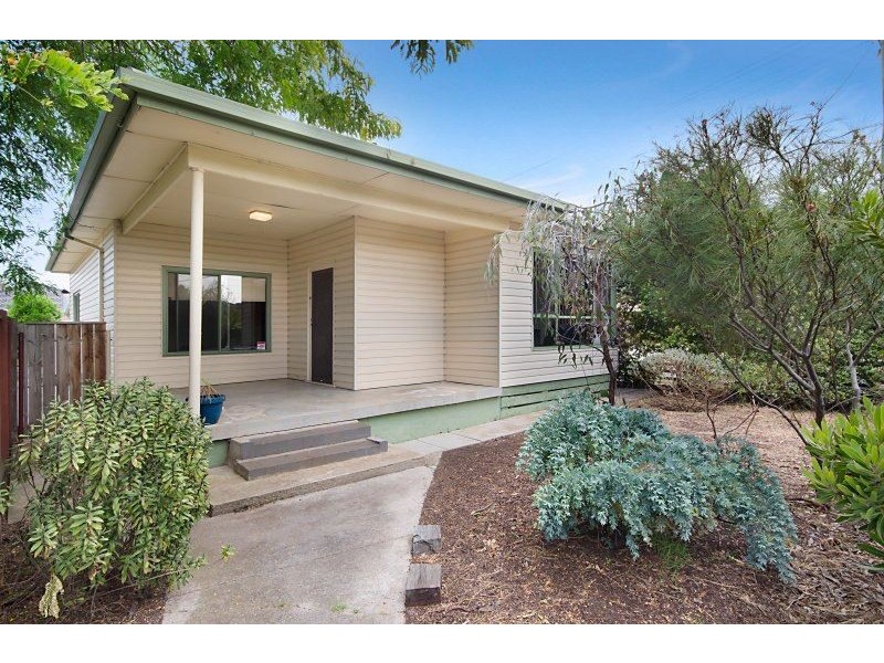 29 Libau Avenue, Bell Park VIC 3215