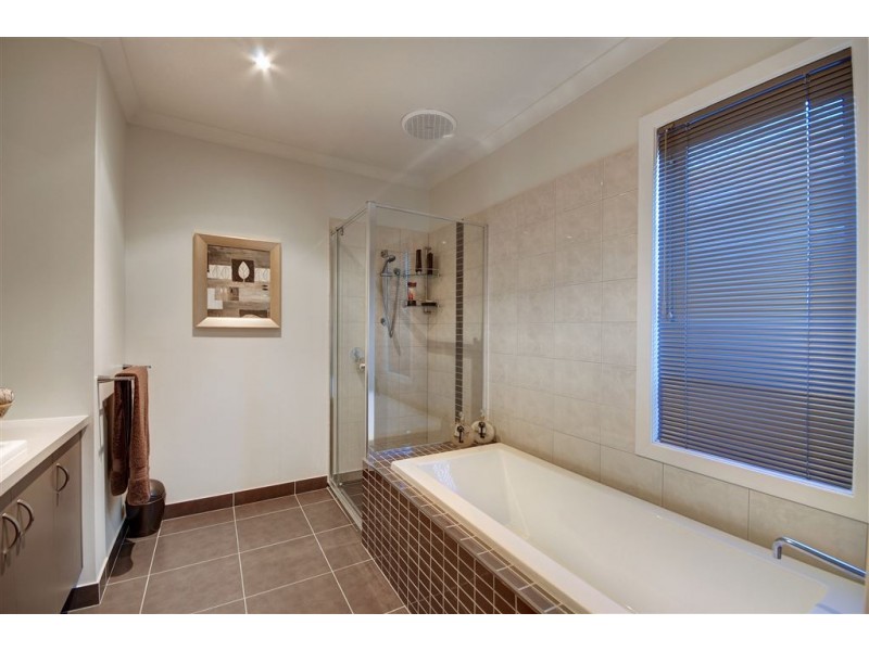 7 Viola Court, Bell Park VIC 3215