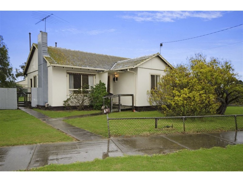 2 Ontario Avenue, Corio VIC 3214