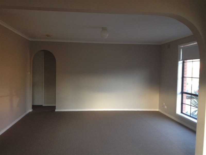 1/30 Leila Crescent, Bell Post Hill VIC 3215