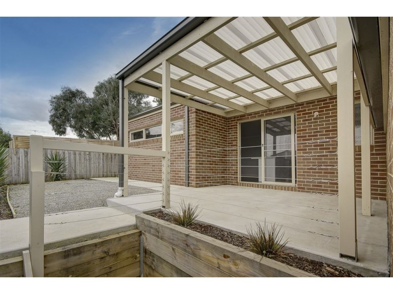 3/4 Reta Close, Leopold VIC 3224