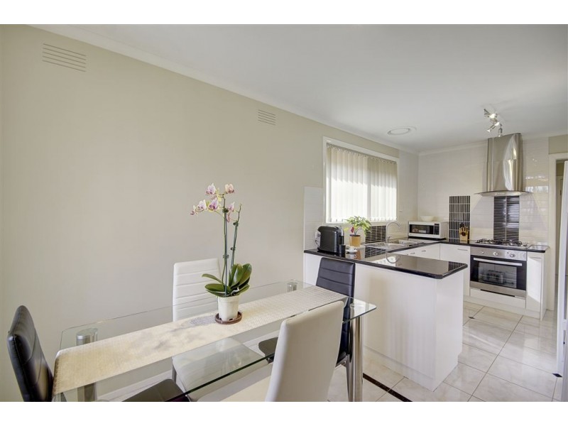 12 Korumburra Close, Norlane VIC 3214