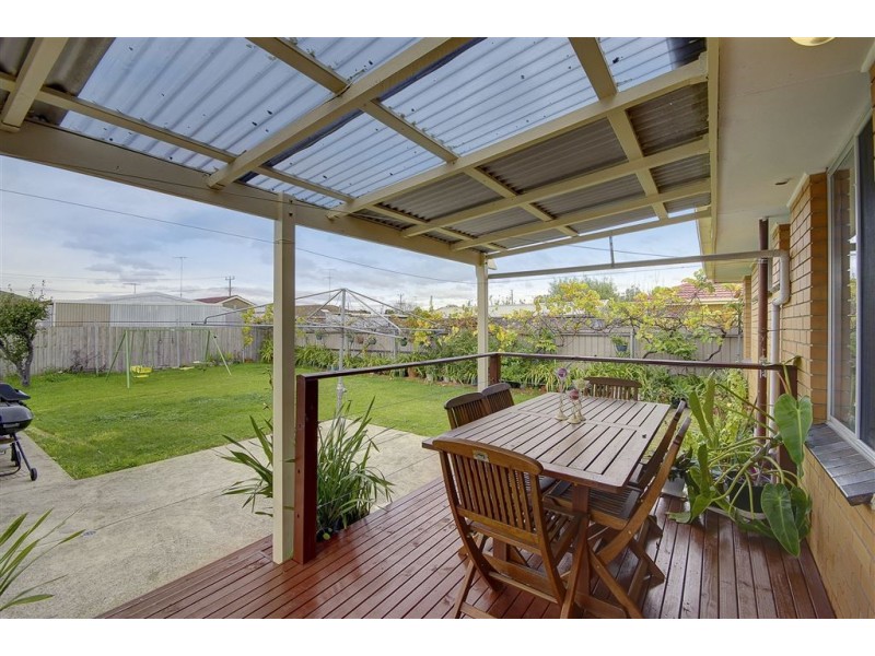 12 Korumburra Close, Norlane VIC 3214