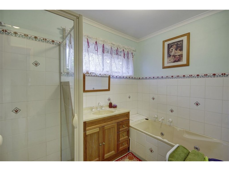 9 Marilyn Close, Corio VIC 3214
