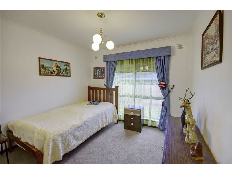 9 Marilyn Close, Corio VIC 3214
