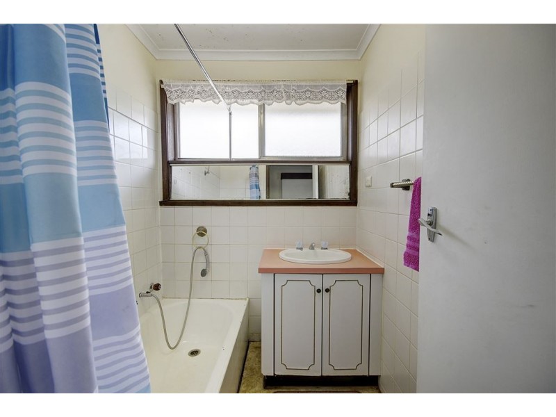 8 Amaroo Court, Bell Park VIC 3215