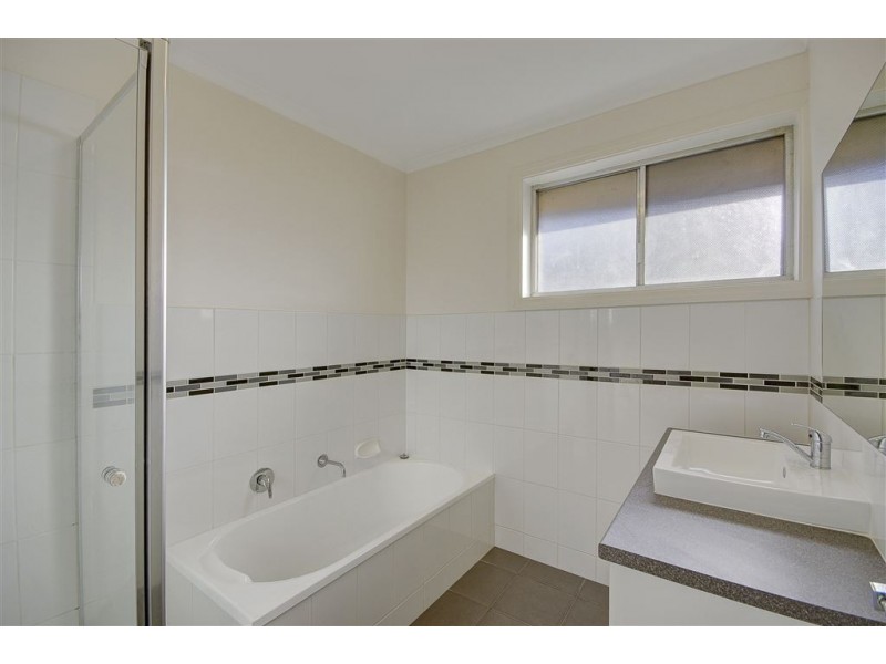 9 Levoca Court, Bell Park VIC 3215