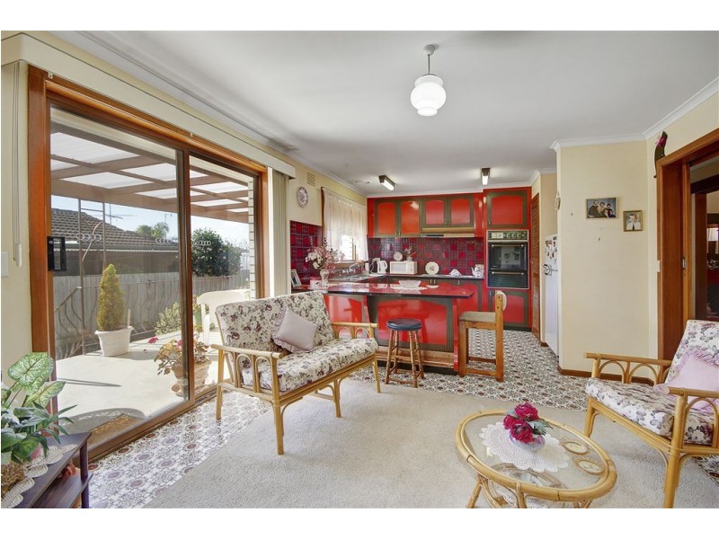 13 Wellwood Avenue, Norlane VIC 3214