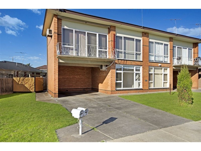 1/1 Castle Court, Bell Park VIC 3215