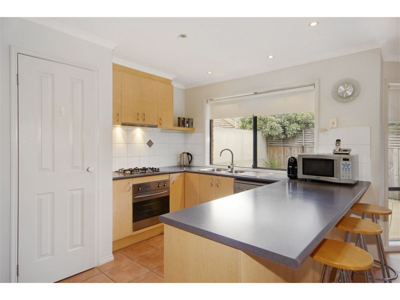 3 Sherman Court, Lovely Banks VIC 3221