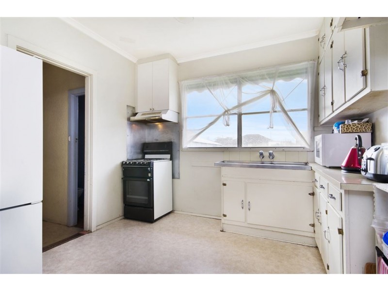 26 Canadian Parade, Corio VIC 3214